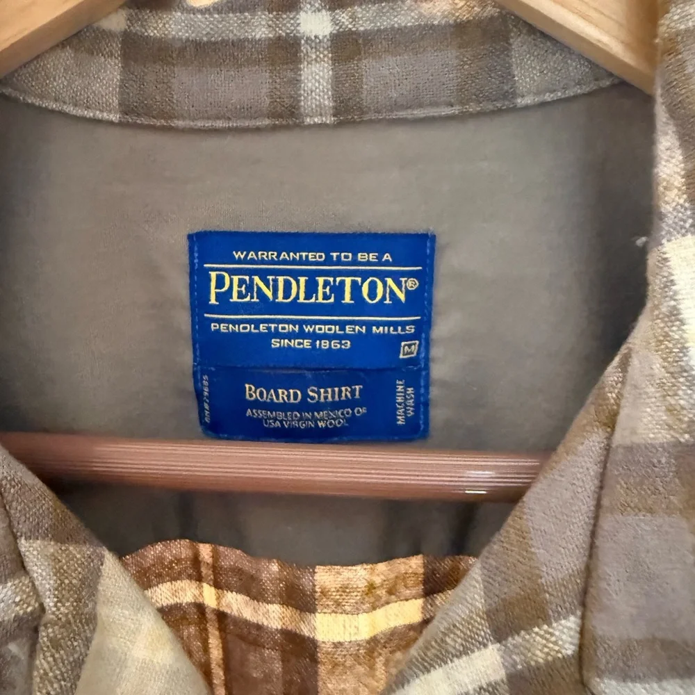 Men’s Pendleton Wool Board Shirt size M - Picture 3 of 4